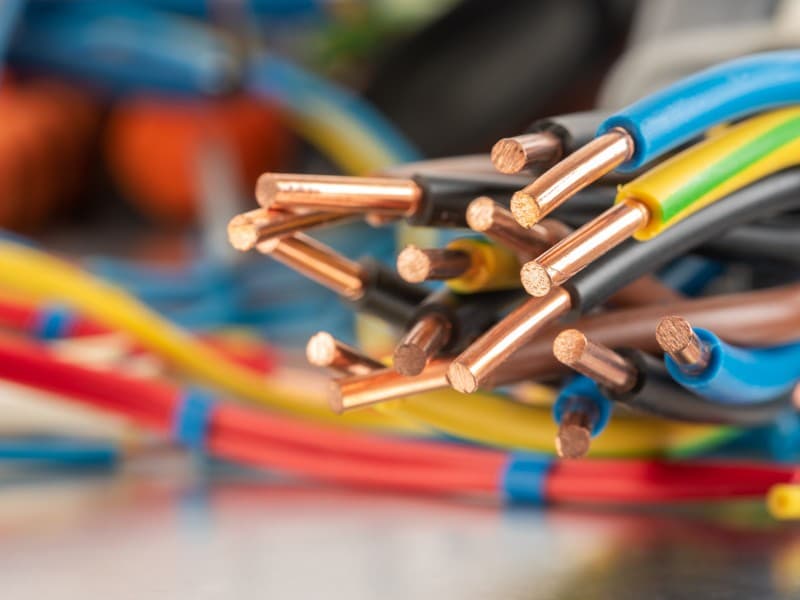 Amplia variedad de servicios en Electricidad Reset